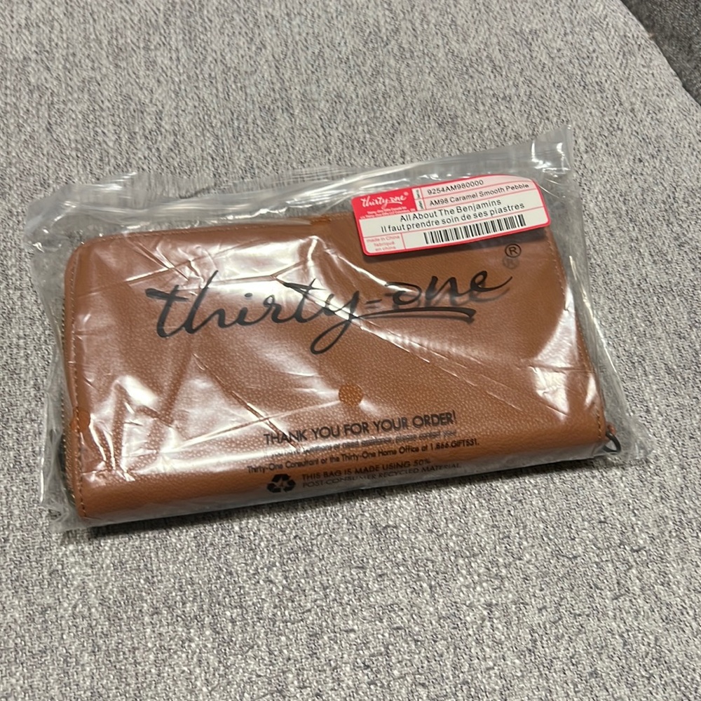 Thirty-One Faux Leather Wallet